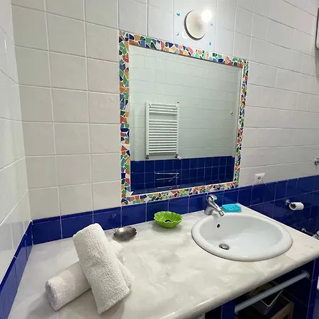 La Casa Lungo Il Mare Apartman *